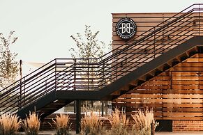 The Inverness Denver, a Hilton Golf & Spa Resort