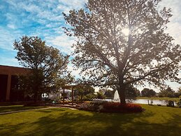 The Inverness Denver, a Hilton Golf & Spa Resort