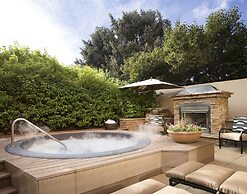 The Inverness Denver, a Hilton Golf & Spa Resort