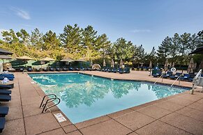 The Inverness Denver, a Hilton Golf & Spa Resort