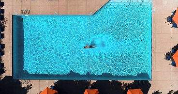 The Inverness Denver, a Hilton Golf & Spa Resort