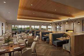 Oshkosh Marriott Waterfront Hotel & Convention Center