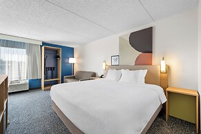 Spark by Hilton Green Bay