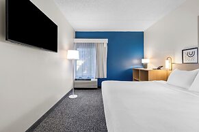 Spark by Hilton Green Bay