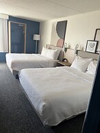 Spark by Hilton Green Bay