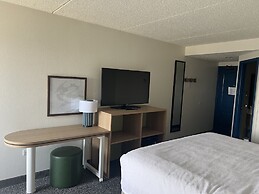 Spark by Hilton Green Bay