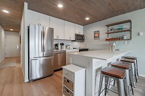 Embarcadero Resort Hotel & Marina