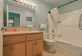 Embarcadero Resort Hotel & Marina