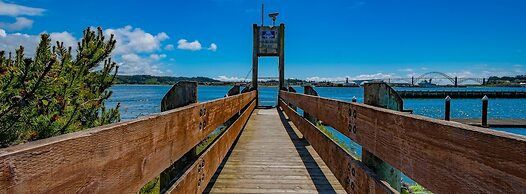 Embarcadero Resort Hotel & Marina