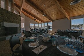 Embarcadero Resort Hotel & Marina