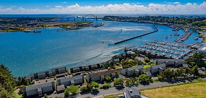 Embarcadero Resort Hotel & Marina