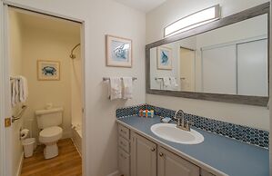 Embarcadero Resort Hotel & Marina