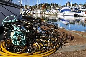 Embarcadero Resort Hotel & Marina