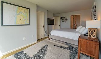 Embarcadero Resort Hotel & Marina