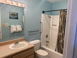 Embarcadero Resort Hotel & Marina