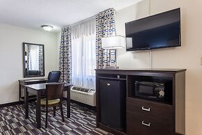 Quality Inn Farmington