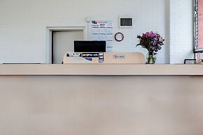 OYO Hotel Mustang Silverspring FL