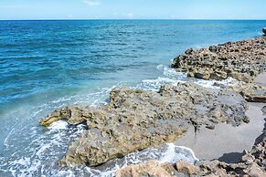 Holiday Inn Express North Palm Beach-Oceanview by IHG
