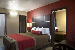 Harbor Inn & Suites