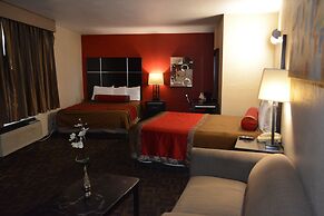 Harbor Inn & Suites