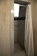 Harbor Inn & Suites