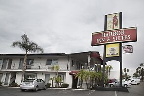 Harbor Inn & Suites