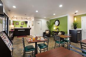 Rodeway Inn San Jose HWY-101 Tully Rd Exit