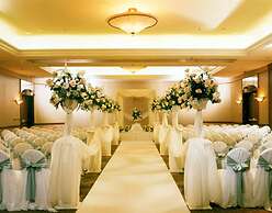 Hilton Chicago/Magnificent Mile Suites