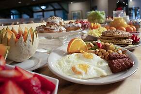 MCM Grande Hotel FunDome Odessa