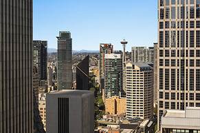 Crowne Plaza Seattle - Downtown by IHG