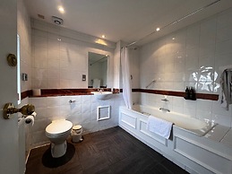 Blackwell Grange Hotel
