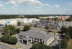 Econolodge Inn & Suites - Murfreesboro I-24 Exit 78B