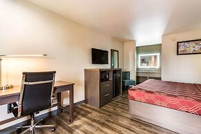 Econolodge Inn & Suites - Murfreesboro I-24 Exit 78B