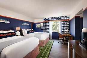Graduate by Hilton Charlottesville