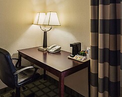 Comfort Inn & Suites Southwest Fwy at Westpark