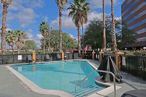 Comfort Inn & Suites Southwest Fwy at Westpark