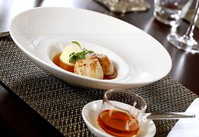 Macdonald Houstoun House