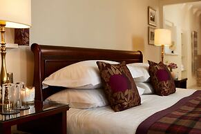 Macdonald Houstoun House