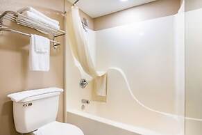 SureStay Plus Hotel By Best Western Poteau