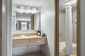 Best Western Center Inn