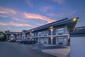 Best Western Center Inn