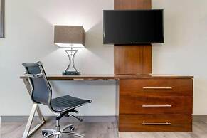 Antioch Inn and Suites