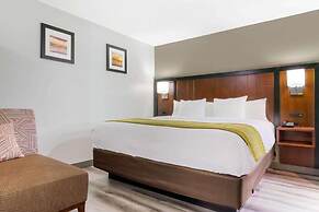 Antioch Inn and Suites
