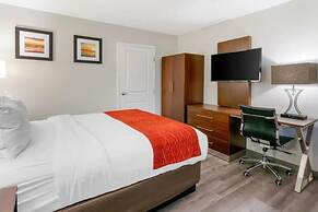 Antioch Inn and Suites