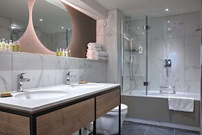 DoubleTree by Hilton London Elstree