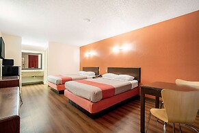 Motel 6 Covington, TN