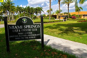 Clarion Inn & Suites Miami International Airport