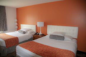 Howard Johnson Hotel & Suites by Wyndham Allentown/Dorney