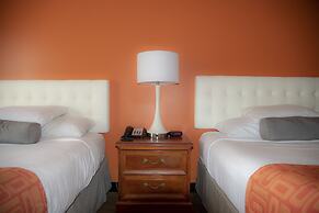 Howard Johnson Hotel & Suites by Wyndham Allentown/Dorney