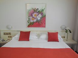 Starhotels Cristallo Palace